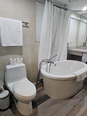 1024 Ocean Dr A305, Miami Beach, FL 33139