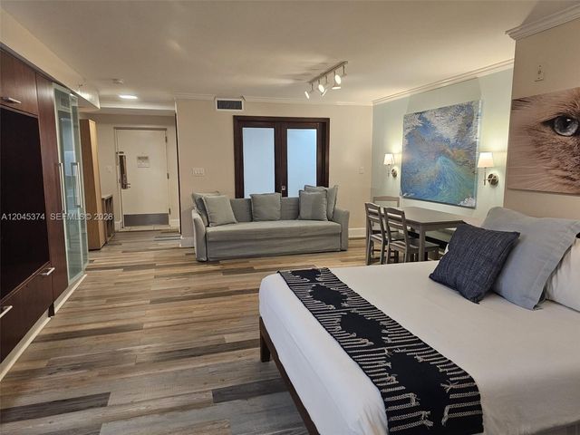 1024 Ocean Dr A305, Miami Beach, FL 33139