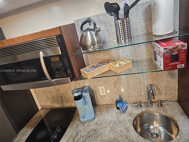1024 Ocean Dr A305, Miami Beach, FL 33139