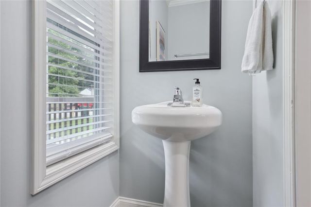 257 Birch Street, Hapeville, GA 30354