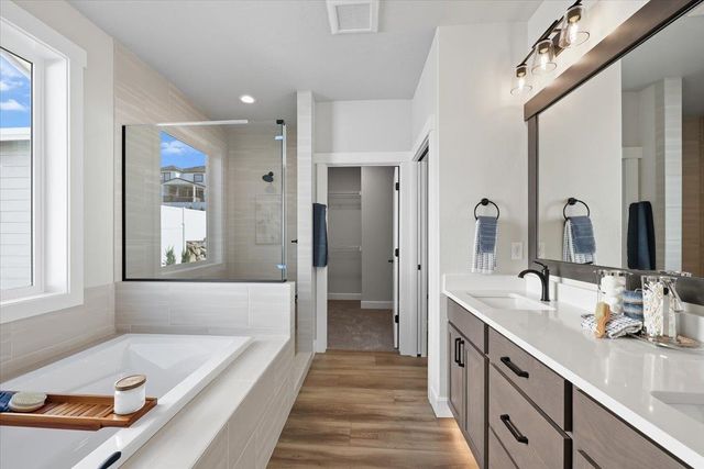 18066 E Wind Rose Ct, Greenacres, WA 99016