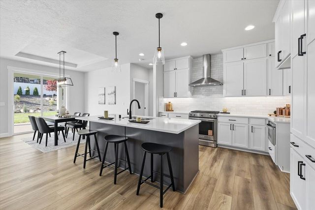 18066 E Wind Rose Ct, Greenacres, WA 99016