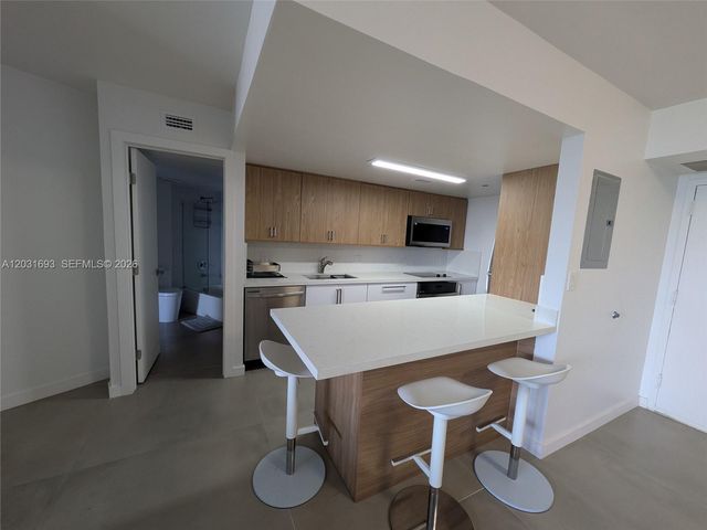 3300 NE 192nd St PH03, Aventura, FL 33180