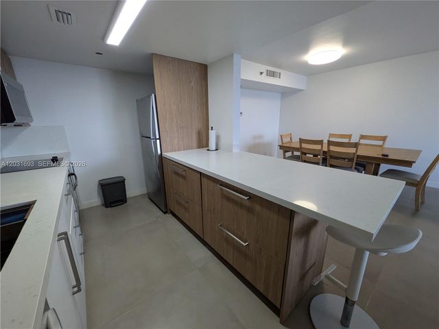 3300 NE 192nd St PH03, Aventura, FL 33180