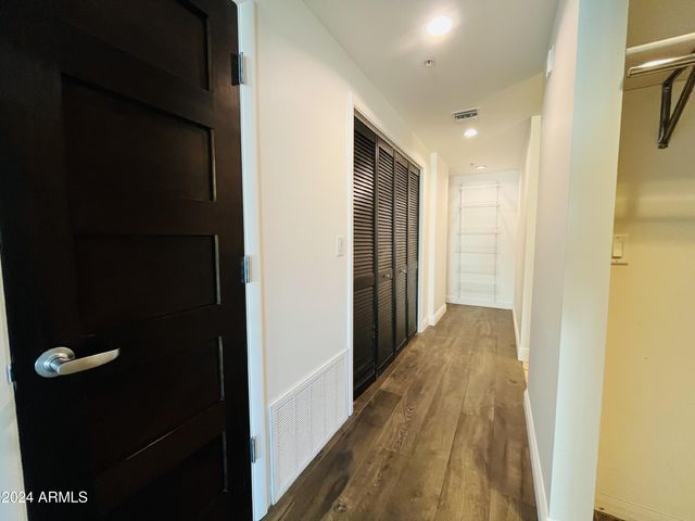 215 E Mckinley Street 402, Phoenix, AZ 85004