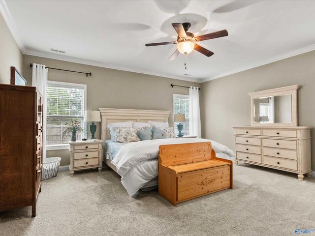 7511 Hadleigh Crest, Owens Cross Roads, AL 35763