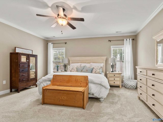 7511 Hadleigh Crest, Owens Cross Roads, AL 35763