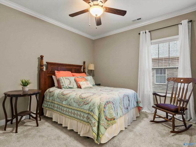 7511 Hadleigh Crest, Owens Cross Roads, AL 35763