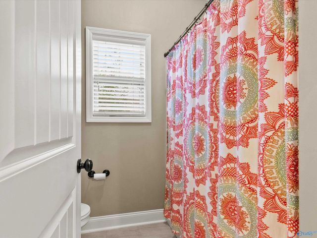 7511 Hadleigh Crest, Owens Cross Roads, AL 35763