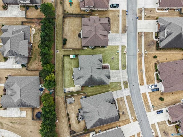 7511 Hadleigh Crest, Owens Cross Roads, AL 35763