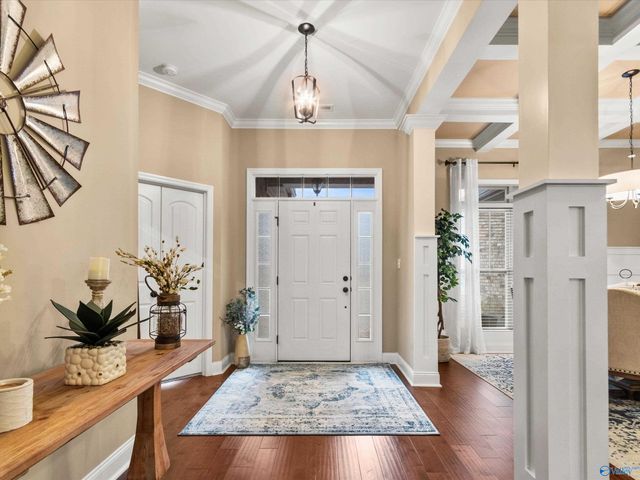 7511 Hadleigh Crest, Owens Cross Roads, AL 35763