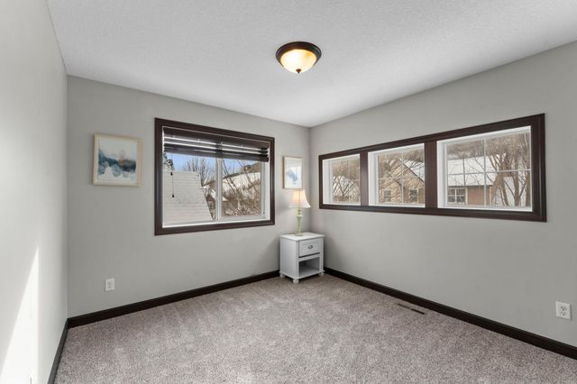 8316 W 132nd Lane, Savage, MN 55378