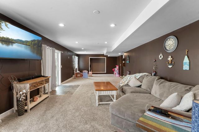 8316 W 132nd Lane, Savage, MN 55378