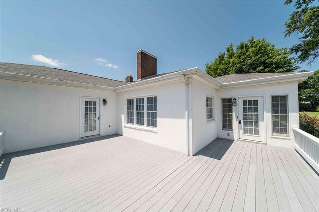 2025 W Main Street, Yadkinville, NC 27055