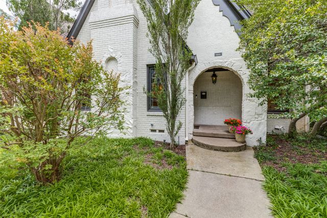 5946 Mercedes Avenue, Dallas, TX 75206