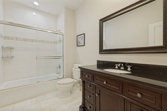 5946 Mercedes Avenue, Dallas, TX 75206