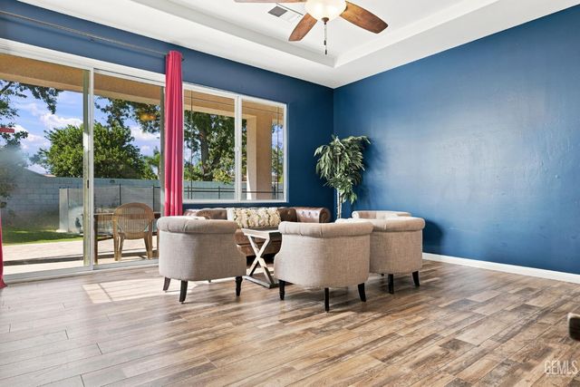 9208 Via Lugano, Bakersfield, CA 93312