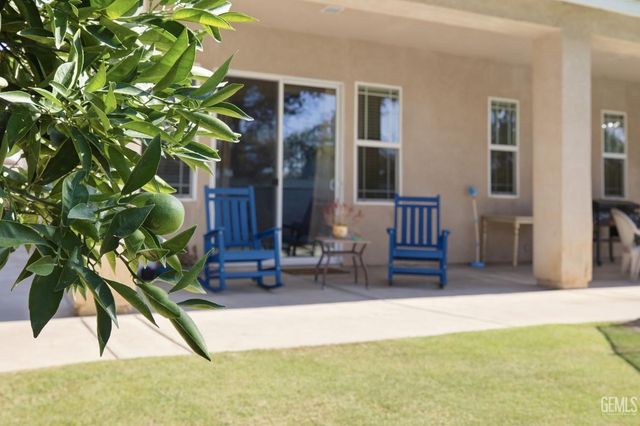 9208 Via Lugano, Bakersfield, CA 93312