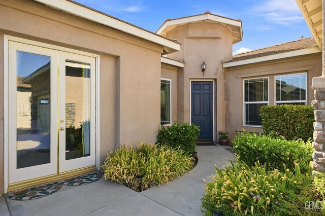 9208 Via Lugano, Bakersfield, CA 93312