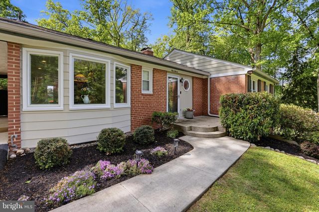 111 LILLIAN LN, Silver Spring, MD 20904