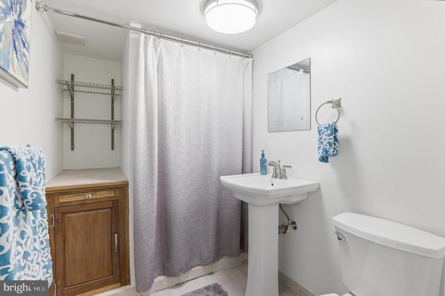 111 LILLIAN LN, Silver Spring, MD 20904