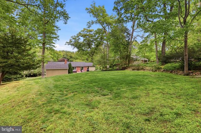 111 LILLIAN LN, Silver Spring, MD 20904
