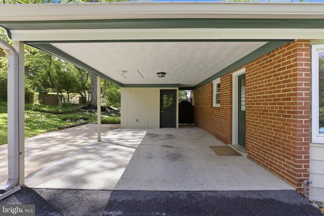 111 LILLIAN LN, Silver Spring, MD 20904