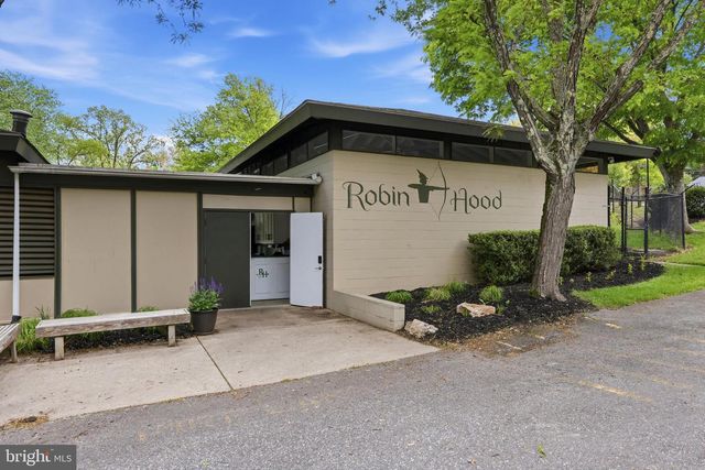 111 LILLIAN LN, Silver Spring, MD 20904