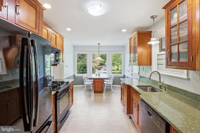 111 LILLIAN LN, Silver Spring, MD 20904
