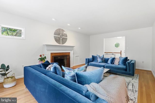 111 LILLIAN LN, Silver Spring, MD 20904