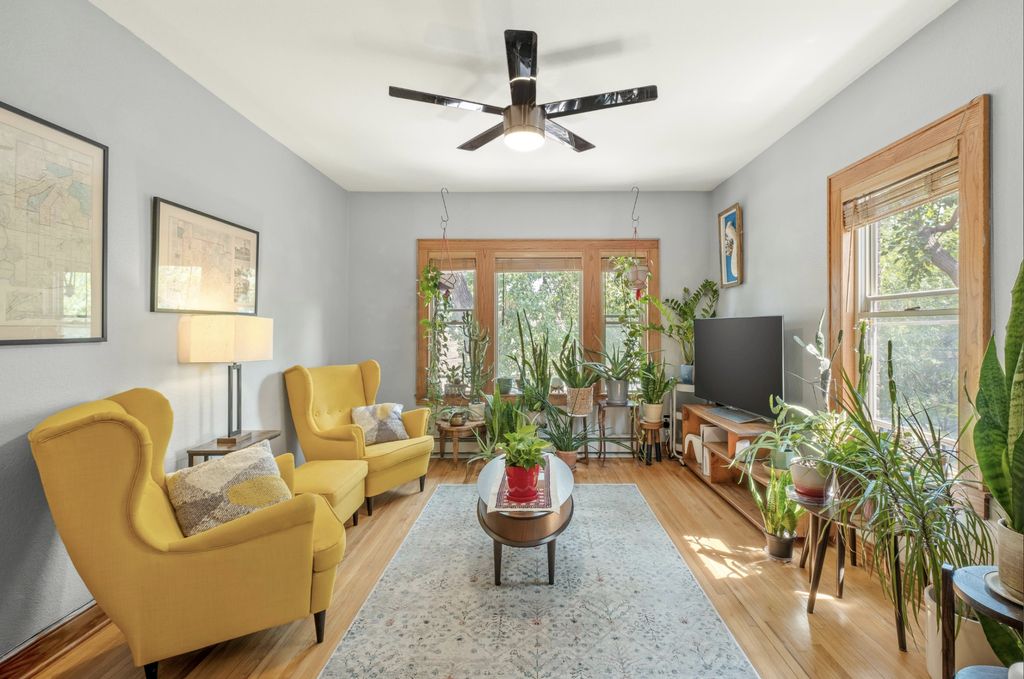 2701 Harriet Avenue 202, Minneapolis, MN 55408 — photo 2