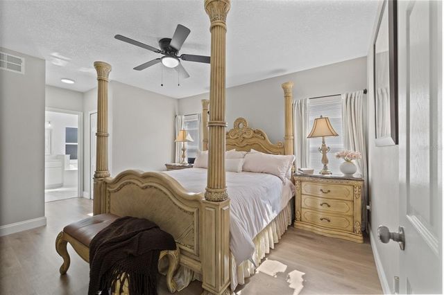 8118 YELLOW CRANE DRIVE, Kissimmee, FL 34747