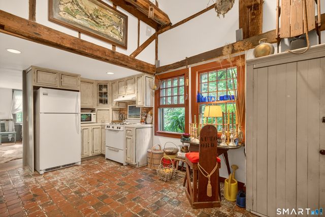 50 Southbury Road, Roxbury, CT 06783