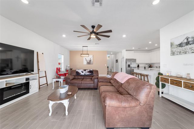 4012 NE 33RD AVENUE, Ocala, FL 34479