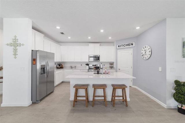 4012 NE 33RD AVENUE, Ocala, FL 34479