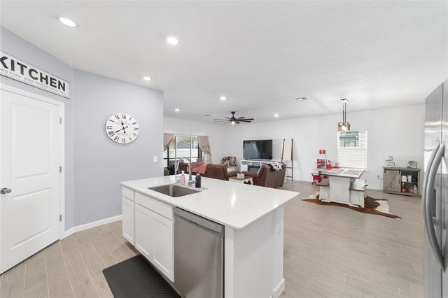 4012 NE 33RD AVENUE, Ocala, FL 34479