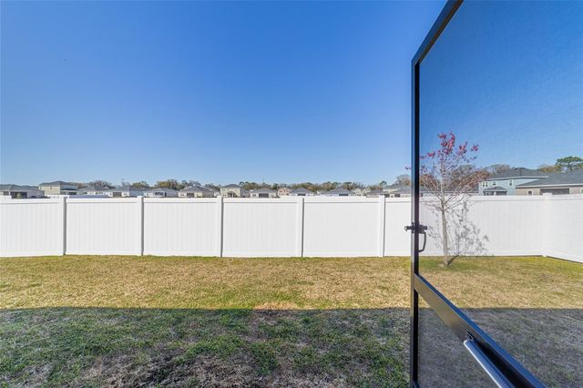 4012 NE 33RD AVENUE, Ocala, FL 34479