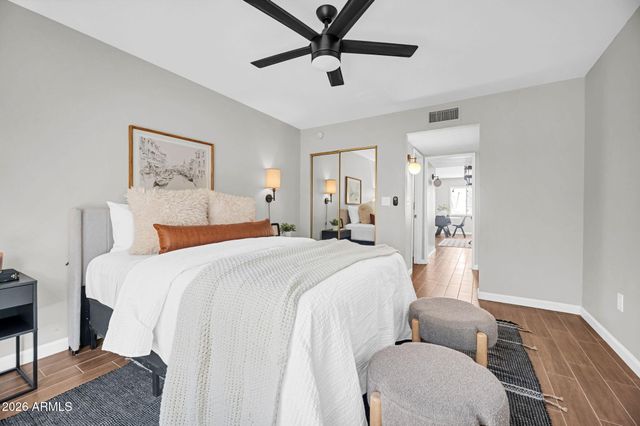 7 E LOMA Lane, Phoenix, AZ 85020