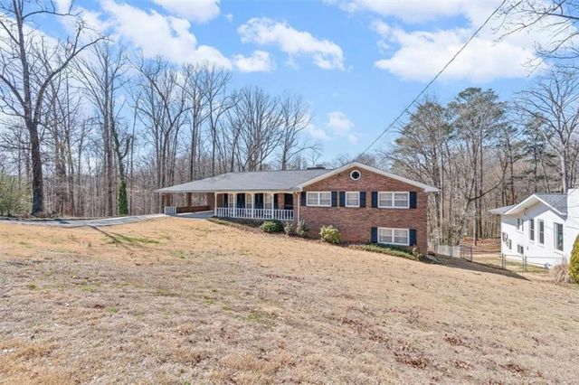 5920 Rosie Lane SE, Mableton, GA 30126
