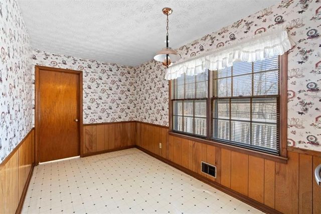 5920 Rosie Lane SE, Mableton, GA 30126