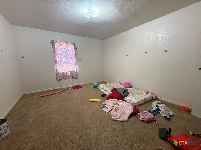 211 Hold Street, Killeen, TX 76541