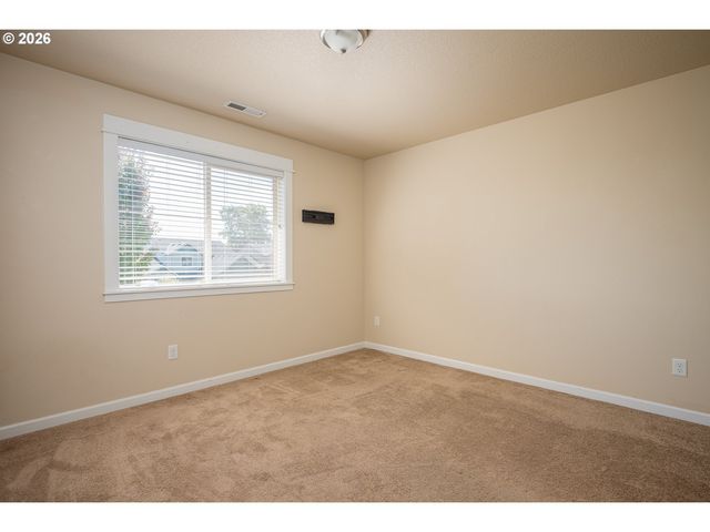 34575 NOBLE Rd, St Helens, OR 97051