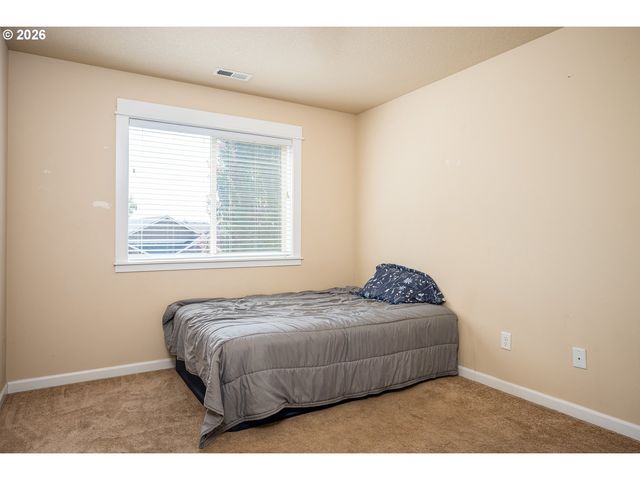 34575 NOBLE Rd, St Helens, OR 97051