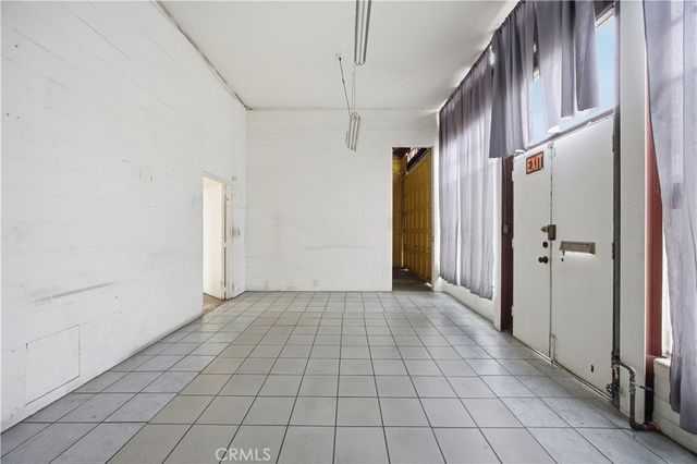 4202 W El Segundo Boulevard, Hawthorne, CA 90250