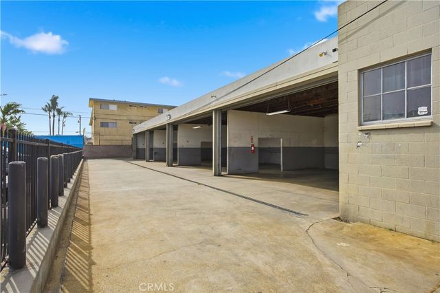 4202 W El Segundo Boulevard, Hawthorne, CA 90250
