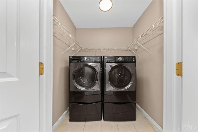 7147 Brightwaters Court, Liberty Twp, OH 45011