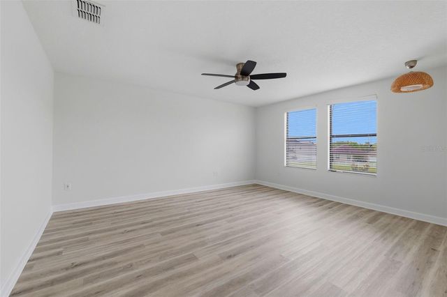 19419 PADDOCK VIEW DRIVE, Tampa, FL 33647