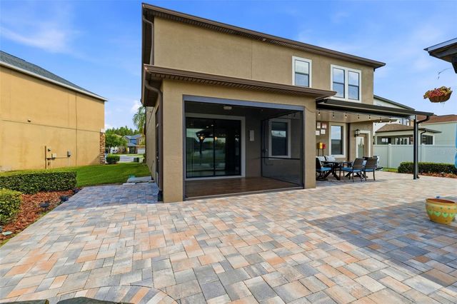 19419 PADDOCK VIEW DRIVE, Tampa, FL 33647