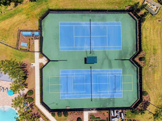 19419 PADDOCK VIEW DRIVE, Tampa, FL 33647