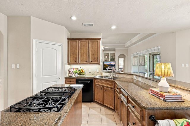 156 April Waters Drive W, Conroe, TX 77356